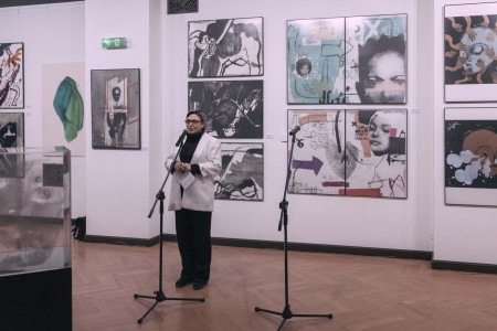 Click to zoom the picture.